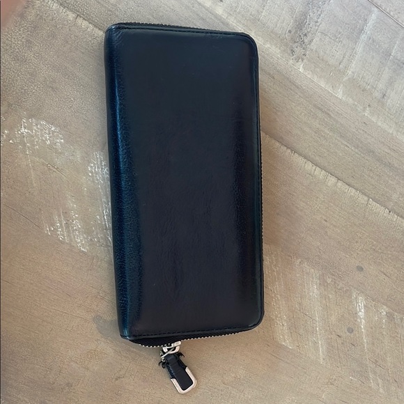 Black Leather Coach Zip Wallet - Picture 2 of 3
